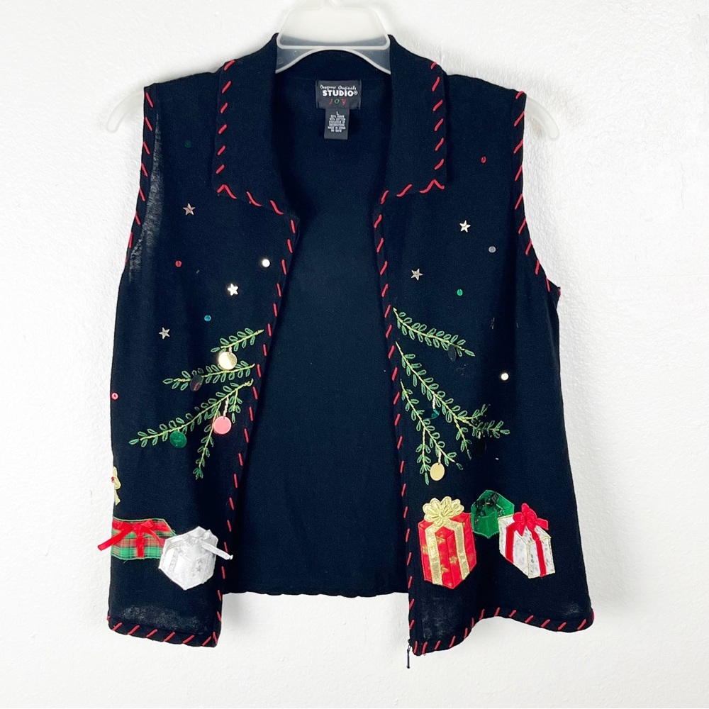 DESIGN ORIGINALS Black Ramie Cotton Blend Christmas Graphic Zip Front Cardigan